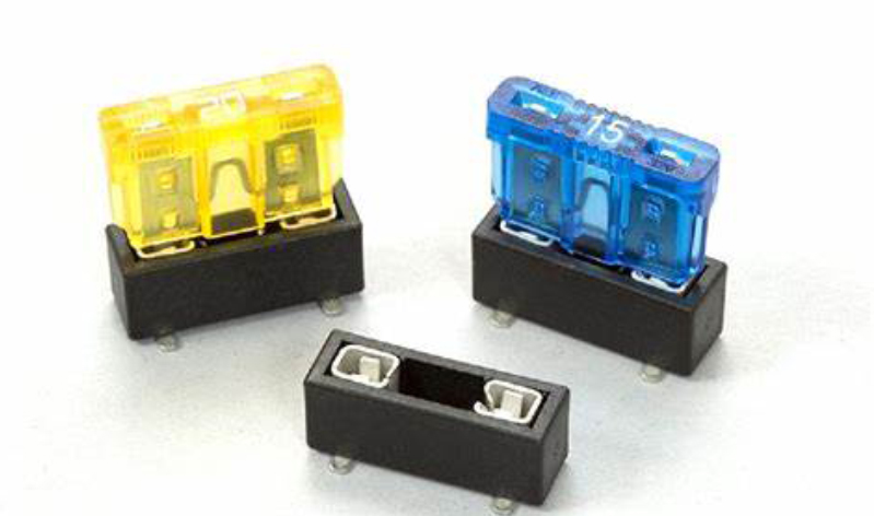 1臺設(shè)備=5個質(zhì)檢員？PCB保險絲盒視覺檢測成本直降70%！